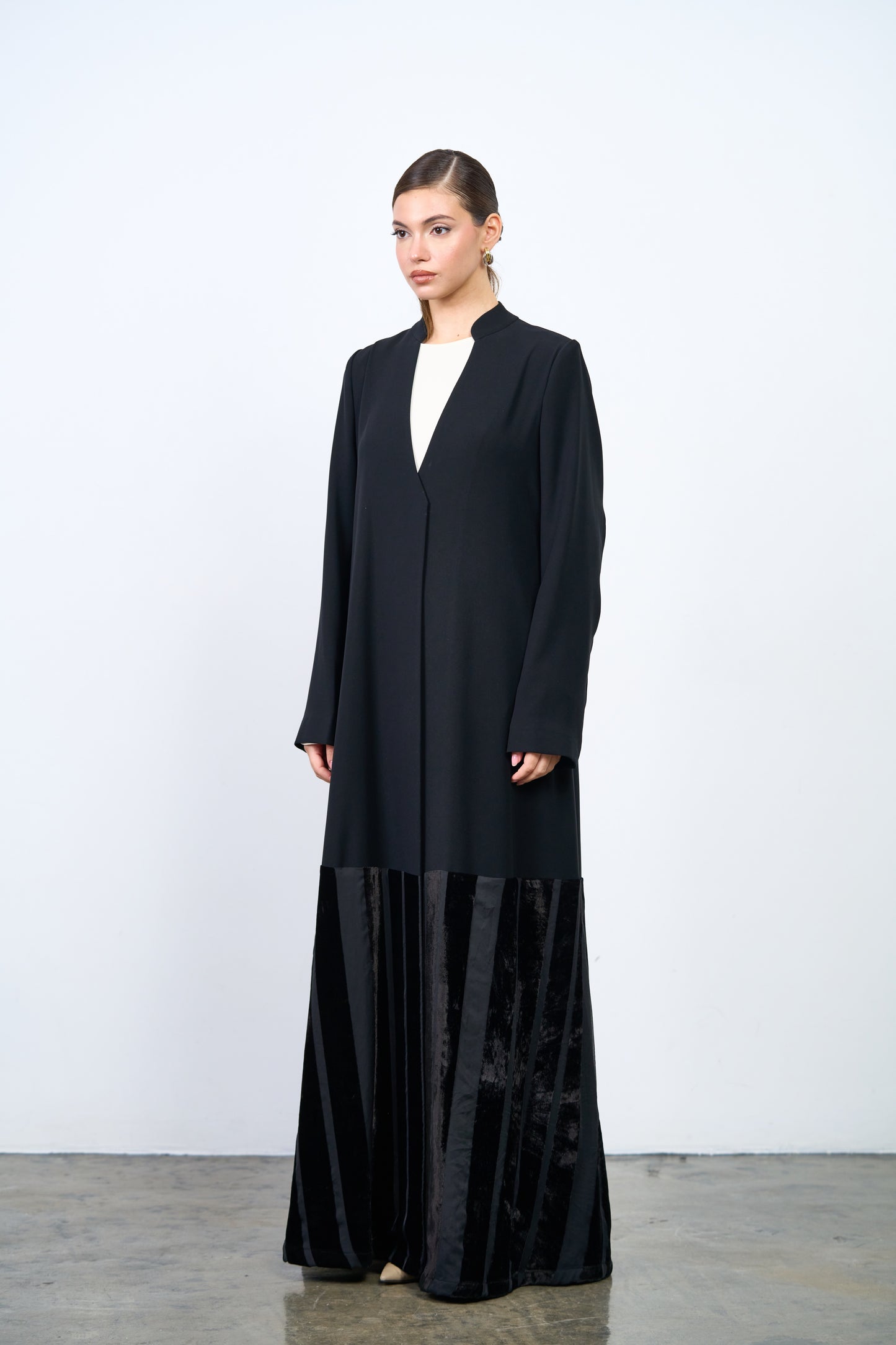 velvet stripes -black