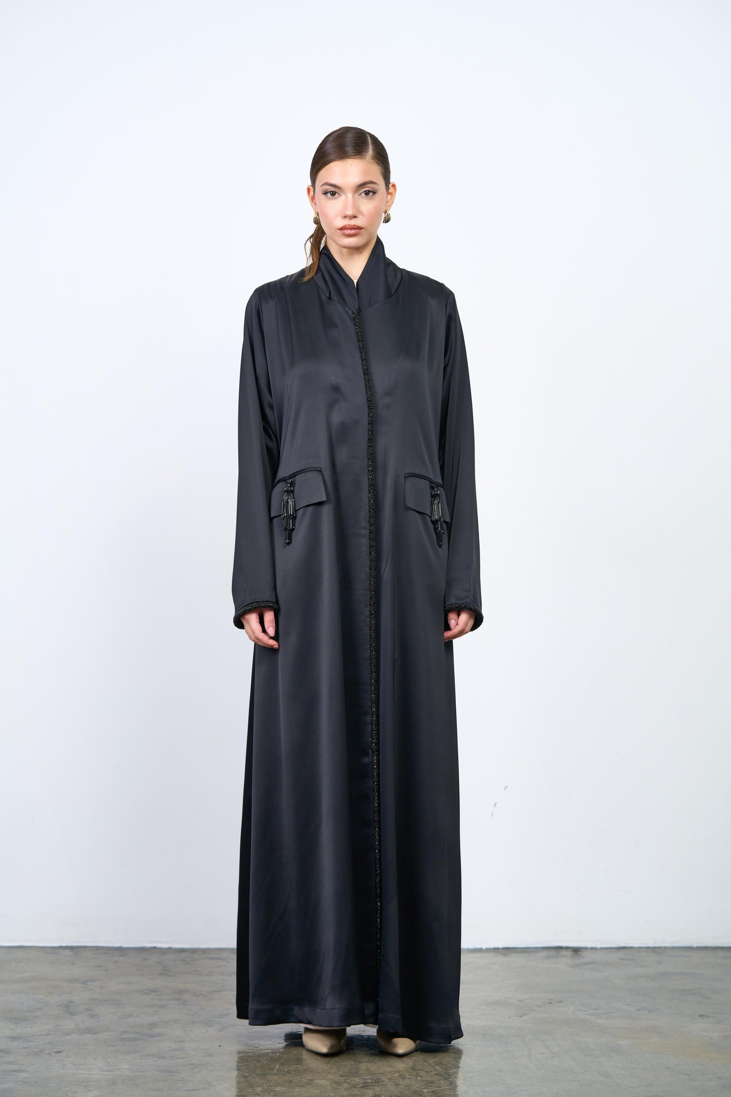 Noir Tassel